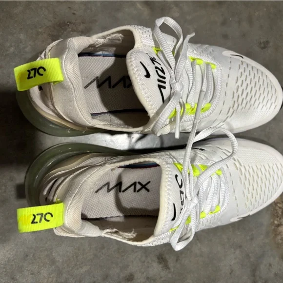 Nike Women’s White and Neon Green Air Max 270 - Picture 2 of 7